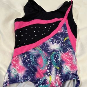 Girls Danskin leotard gently worn size 6/6x!